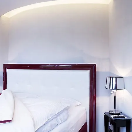 Schwitzer's Am Park Отель 4*