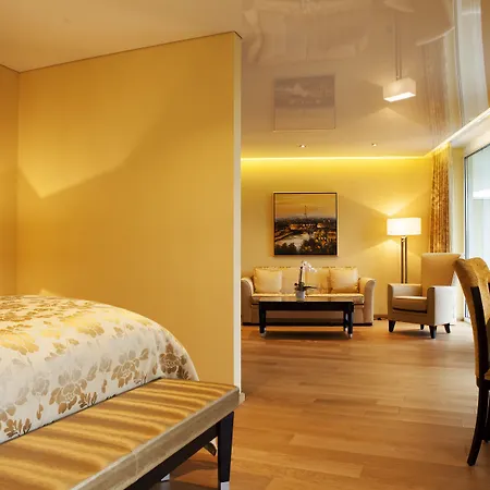 Schwitzer's Am Park Hotel