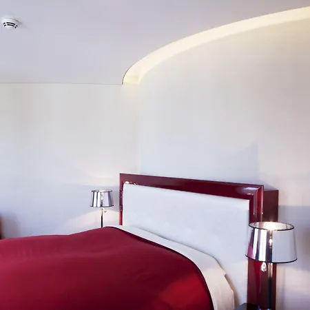 Отель Schwitzer's Am Park 4*