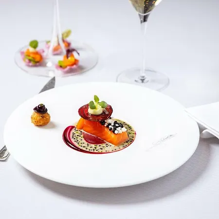 Отель Schwitzer's Am Park Вальдброн